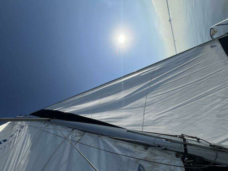 Hazyblur 28ft Hunter Yacht For Sale