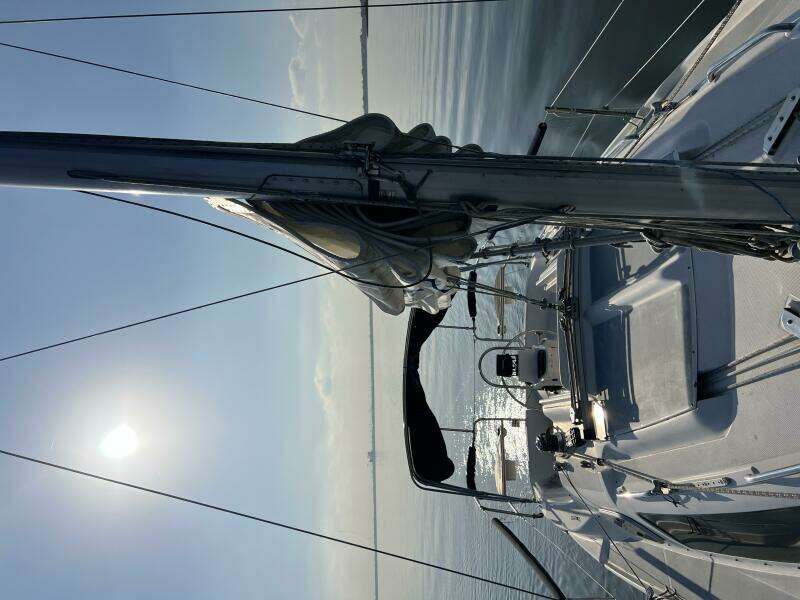Hazyblur 28ft Hunter Yacht For Sale