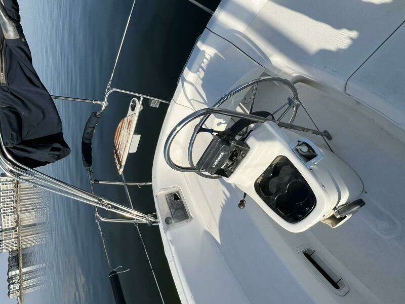 Hazyblur 28ft Hunter Yacht For Sale