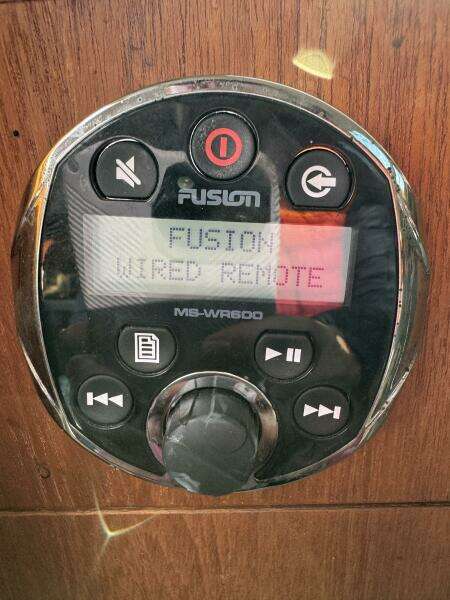 Hazyblur 28ft Hunter Yacht For Sale