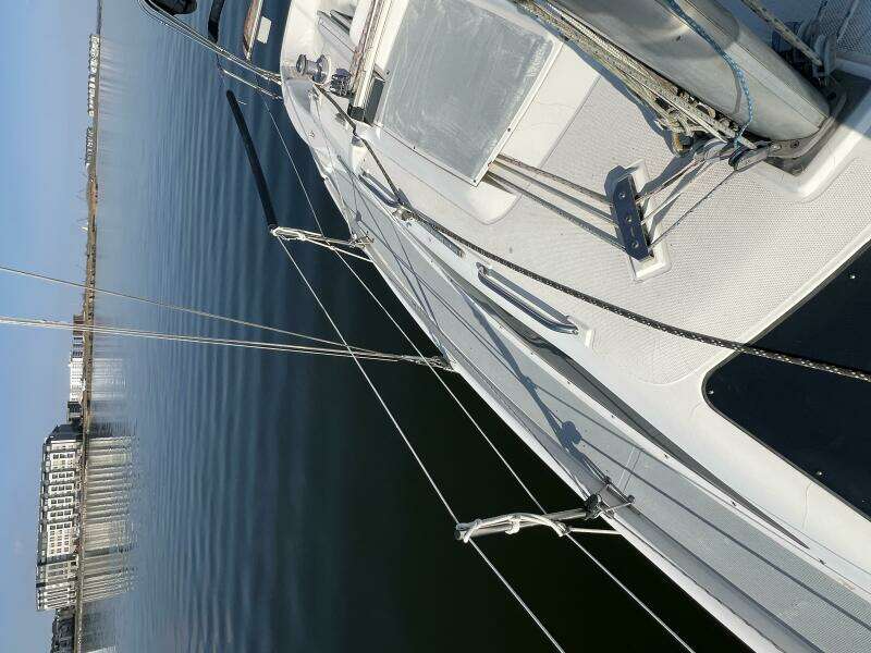 Hazyblur 28ft Hunter Yacht For Sale