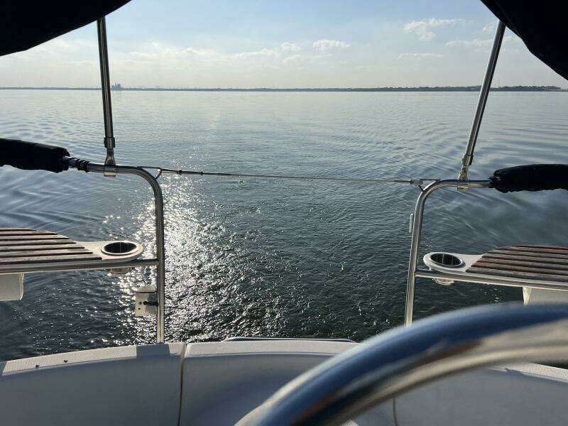 Hazyblur 28ft Hunter Yacht For Sale