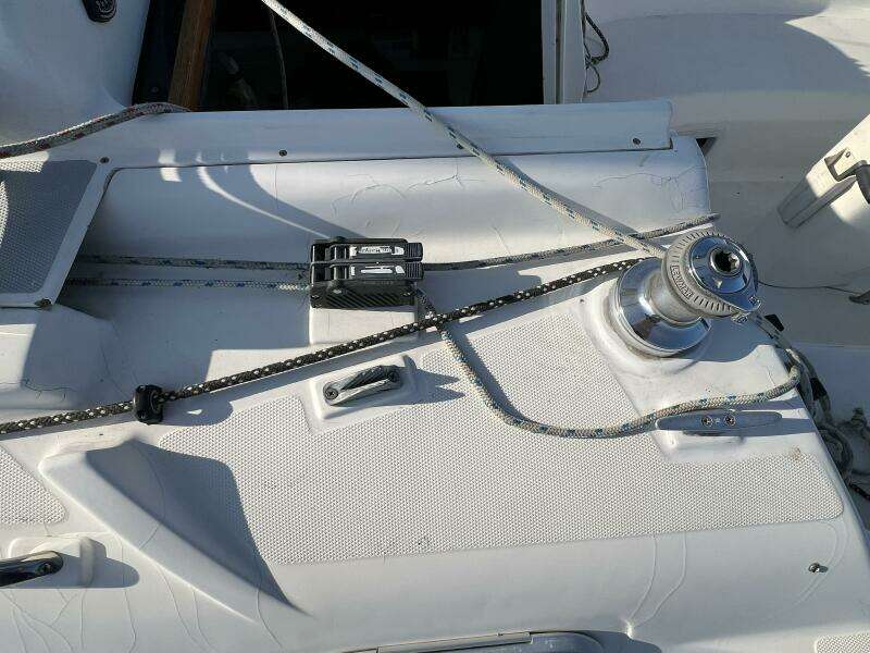 Hazyblur 28ft Hunter Yacht For Sale