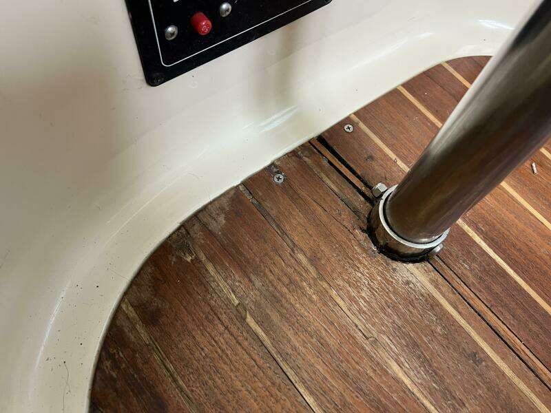 Hazyblur 28ft Hunter Yacht For Sale