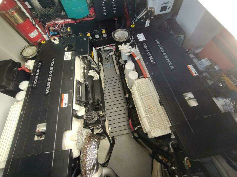 ME 42ft Regal Yacht For Sale