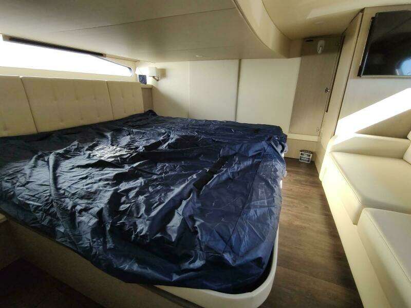 ME 42ft Regal Yacht For Sale