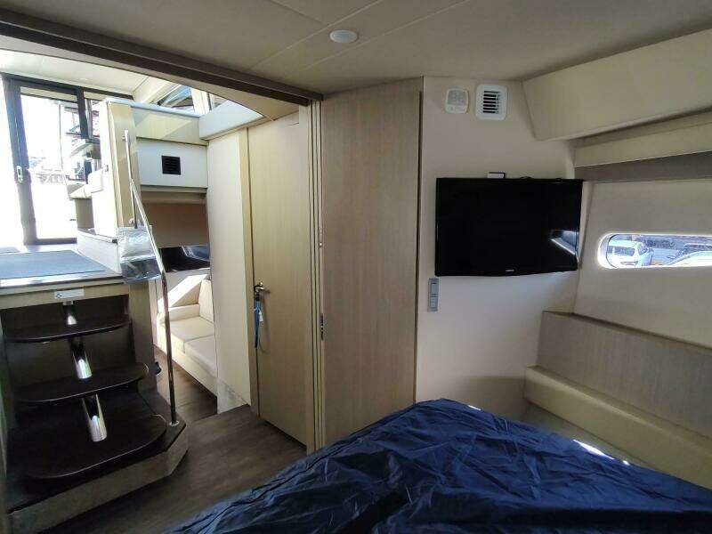 ME 42ft Regal Yacht For Sale