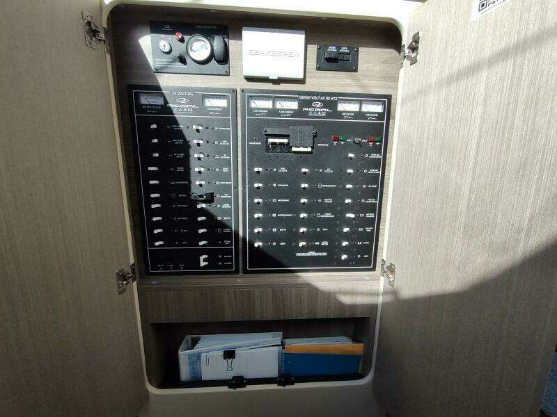 ME 42ft Regal Yacht For Sale