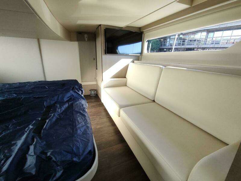 ME 42ft Regal Yacht For Sale