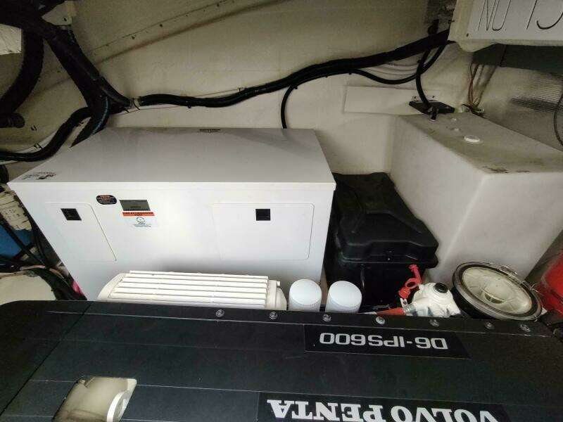 ME 42ft Regal Yacht For Sale