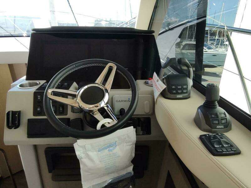 ME 42ft Regal Yacht For Sale