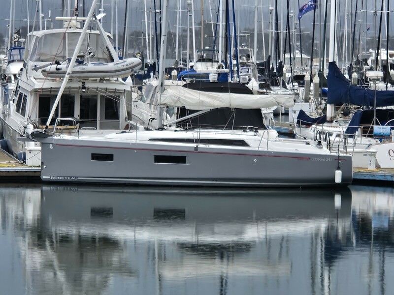 34' 2023 Beneteau 