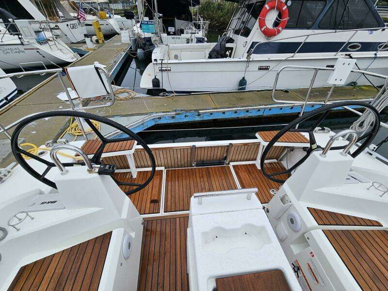34ft Beneteau Yacht For Sale