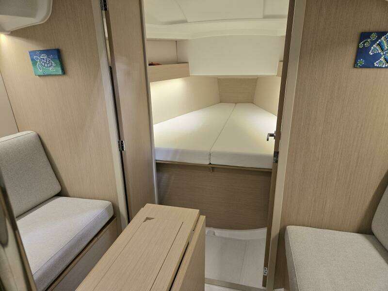 MAHALO 30ft Beneteau Yacht For Sale