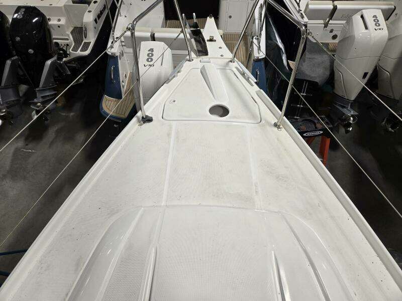 MAHALO 30ft Beneteau Yacht For Sale