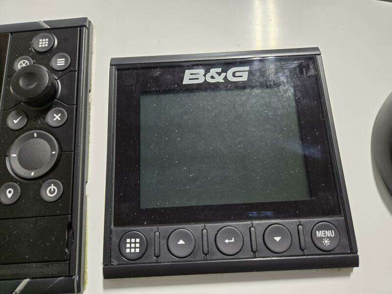 MAHALO 30ft Beneteau Yacht For Sale