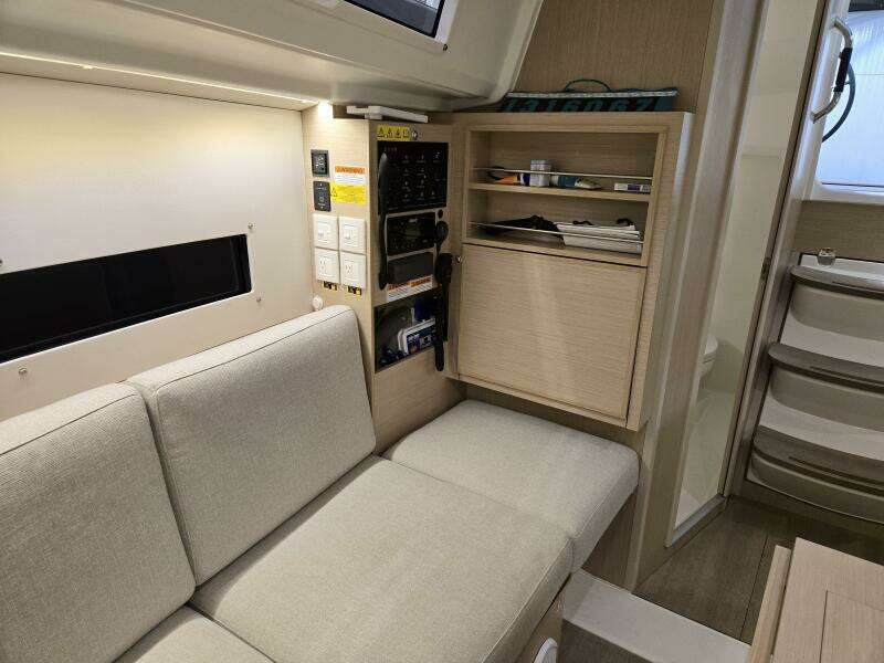 MAHALO 30ft Beneteau Yacht For Sale