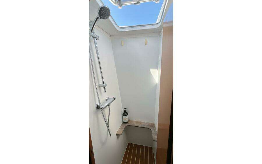 Tonic 39ft Nautitech Yacht For Sale