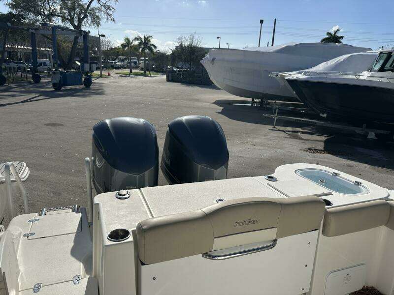 28ft NauticStar Yacht For Sale