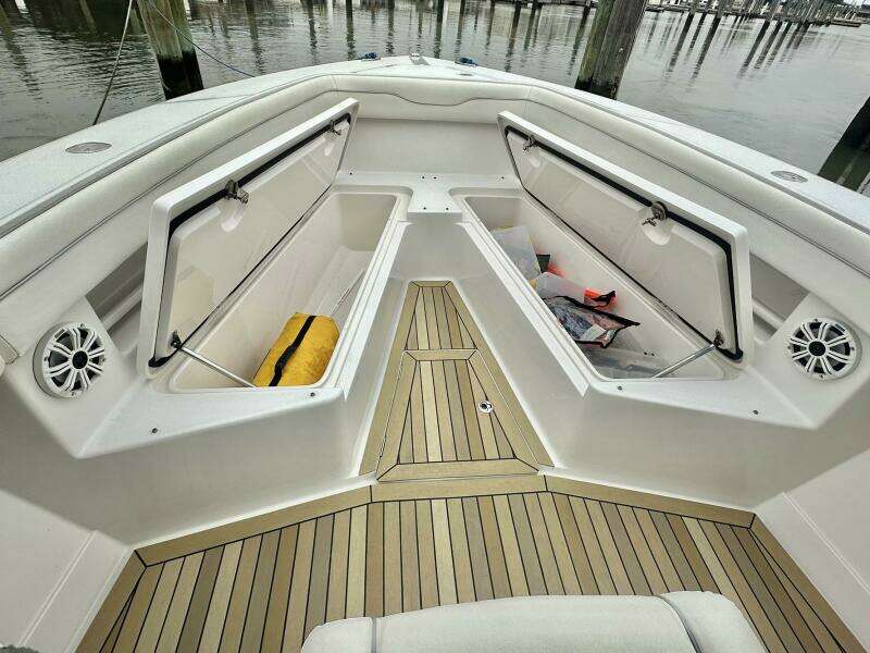 Warden Pass Too 30ft Jupiter Yacht For Sale