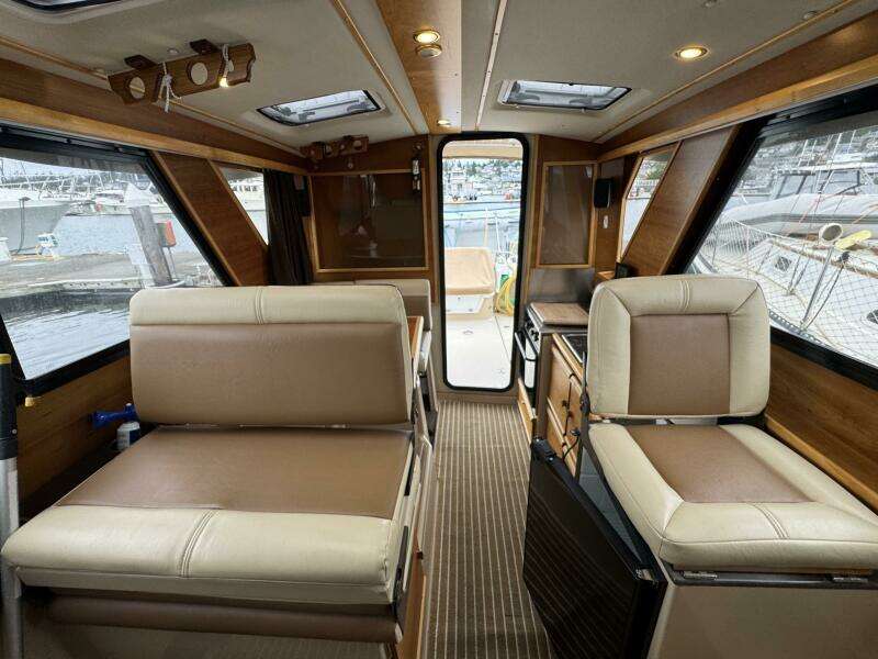 28ft Cutwater Yacht For Sale