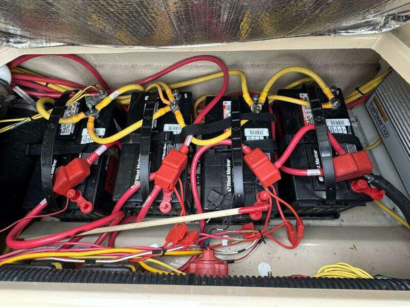 28ft Cutwater Yacht For Sale