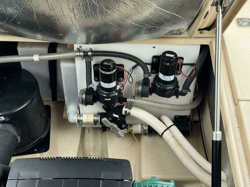 28ft Cutwater Yacht For Sale