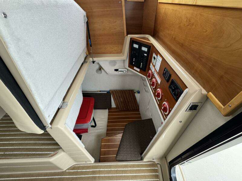 28ft Cutwater Yacht For Sale