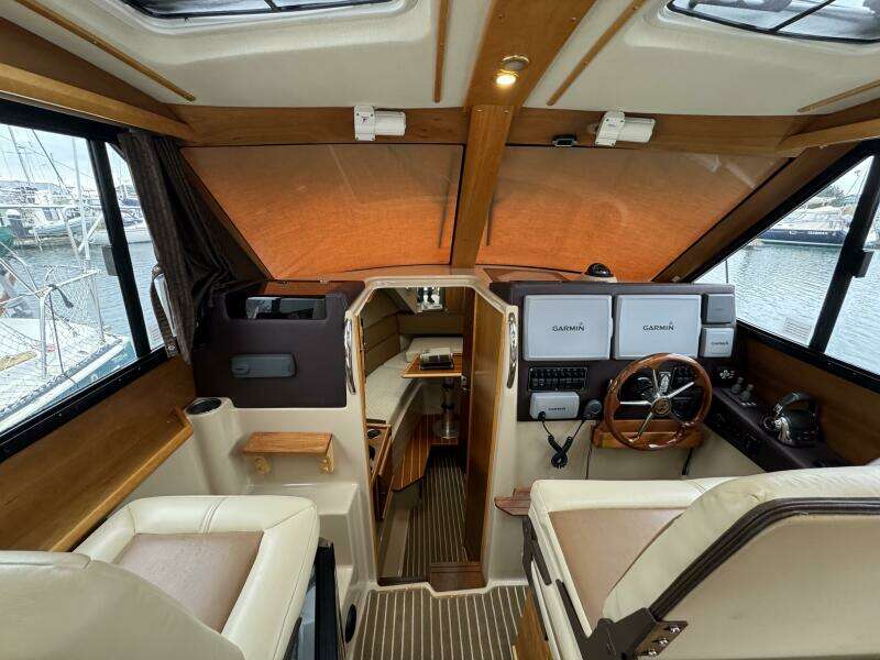 28ft Cutwater Yacht For Sale