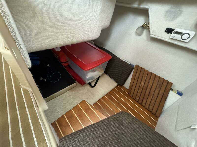 28ft Cutwater Yacht For Sale