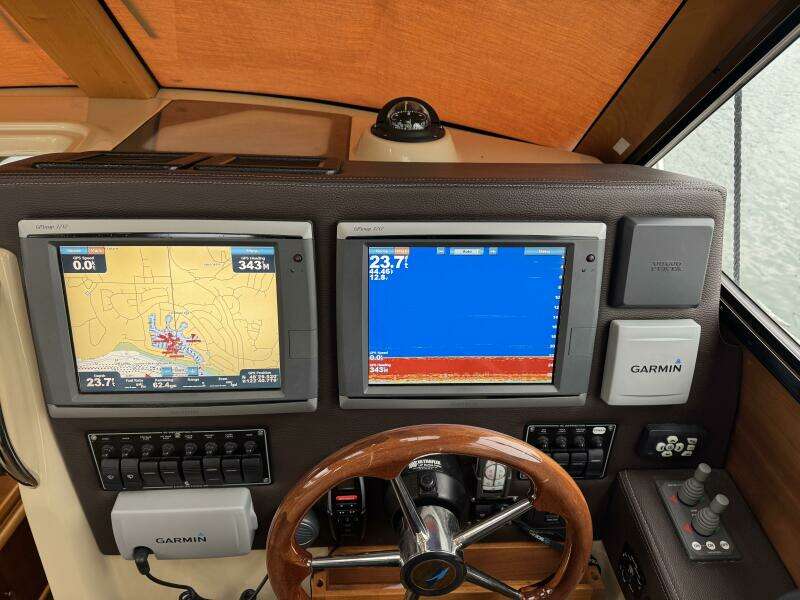 28ft Cutwater Yacht For Sale