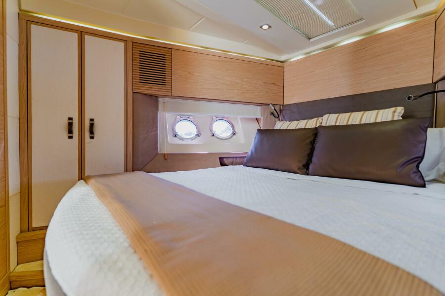 50' 2015 Monte Carlo MC5