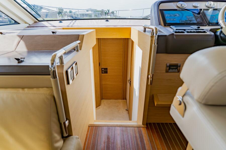 50' 2015 Monte Carlo MC5