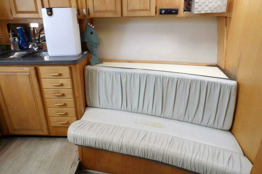 College Fund 40ft Luhrs Yacht For Sale