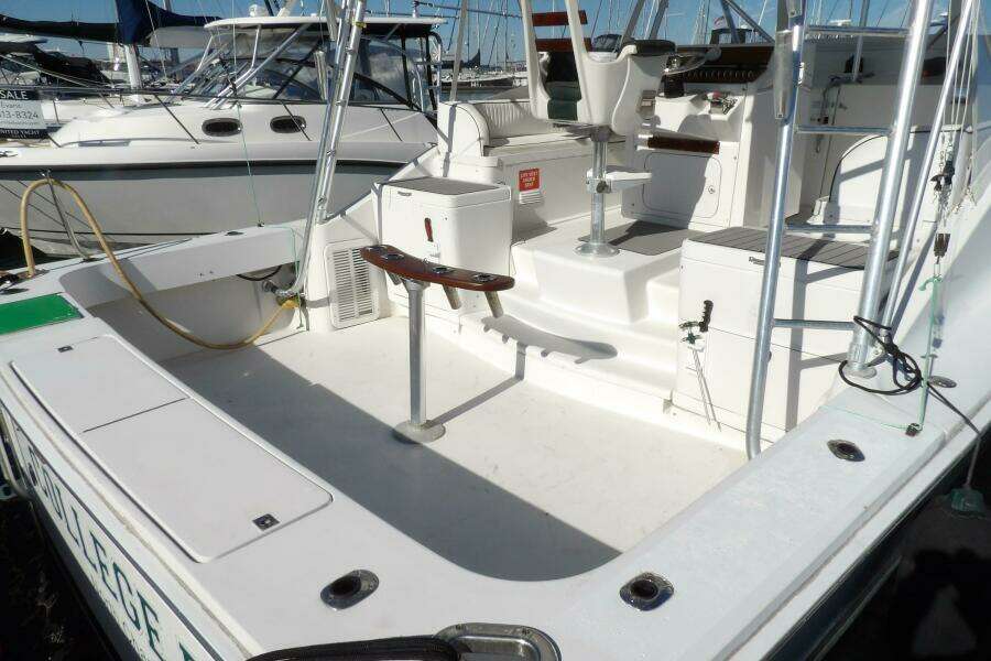College Fund 40ft Luhrs Yacht For Sale