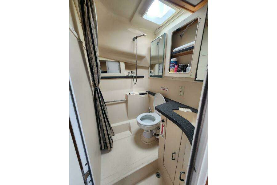 College Fund 40ft Luhrs Yacht For Sale