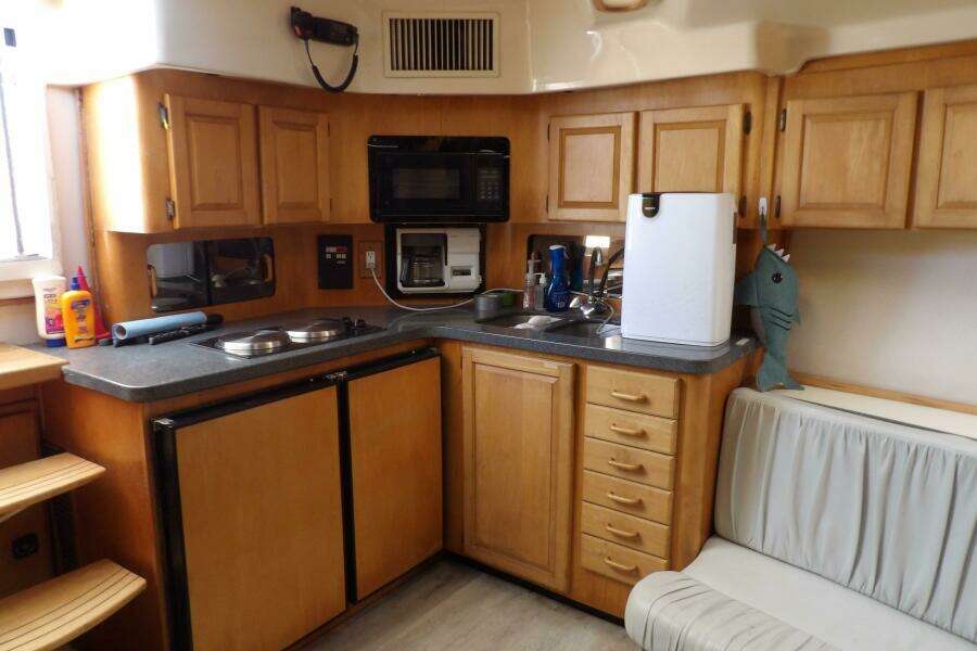 College Fund 40ft Luhrs Yacht For Sale