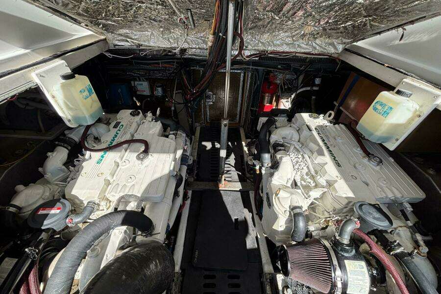 College Fund 40ft Luhrs Yacht For Sale