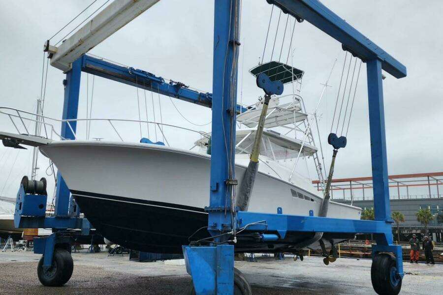 College Fund 40ft Luhrs Yacht For Sale