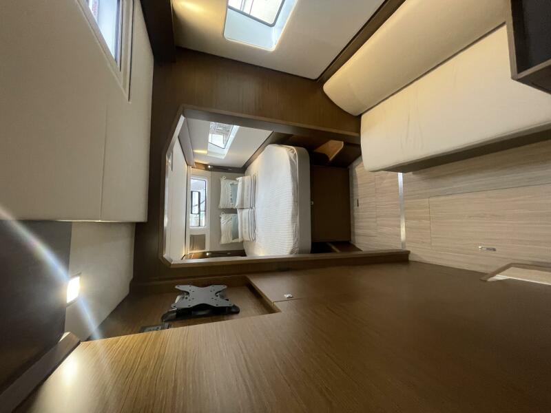 44' 2023 Nautitech 44 Open