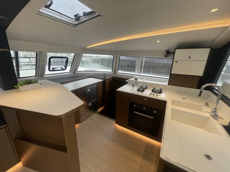 44' 2023 Nautitech 44 Open