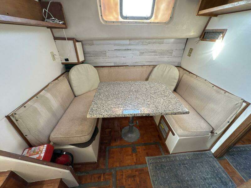 SOVEREIGNTY 40ft Schucker Yacht For Sale