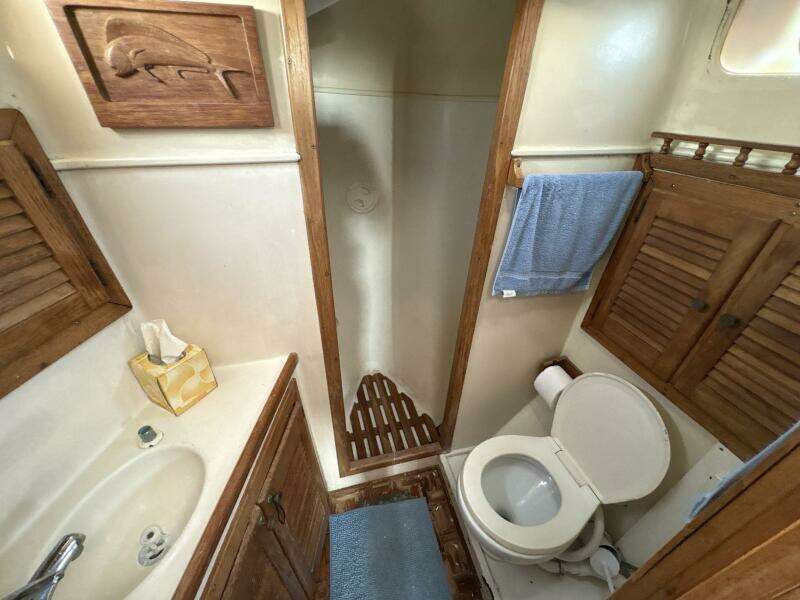 SOVEREIGNTY 40ft Schucker Yacht For Sale