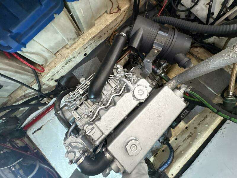 SOVEREIGNTY 40ft Schucker Yacht For Sale