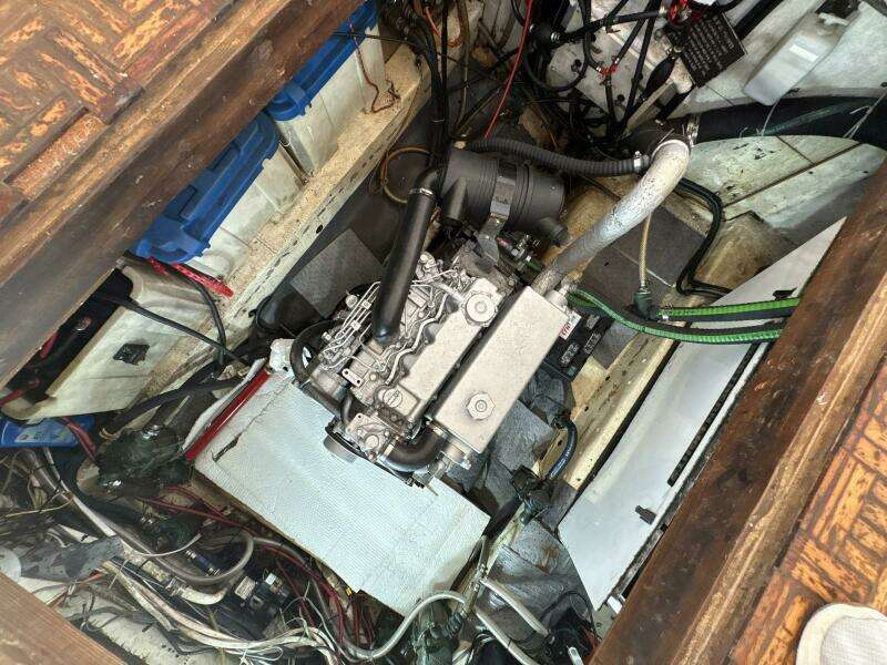 SOVEREIGNTY 40ft Schucker Yacht For Sale