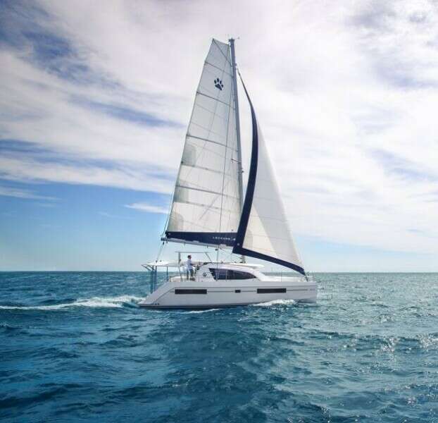 Isola 40ft Robertson  amp  Caine Yacht For Sale