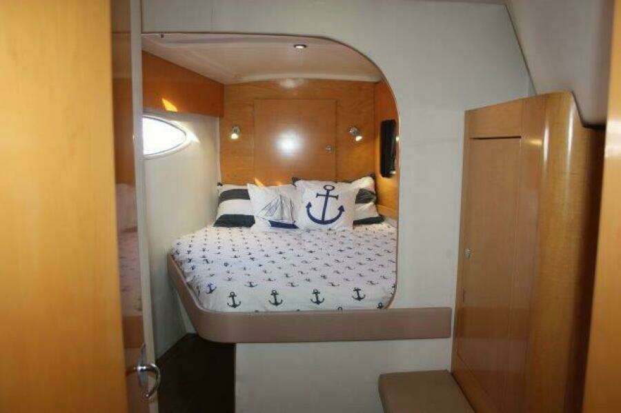 Ventus 43ft Fountaine Pajot Yacht For Sale