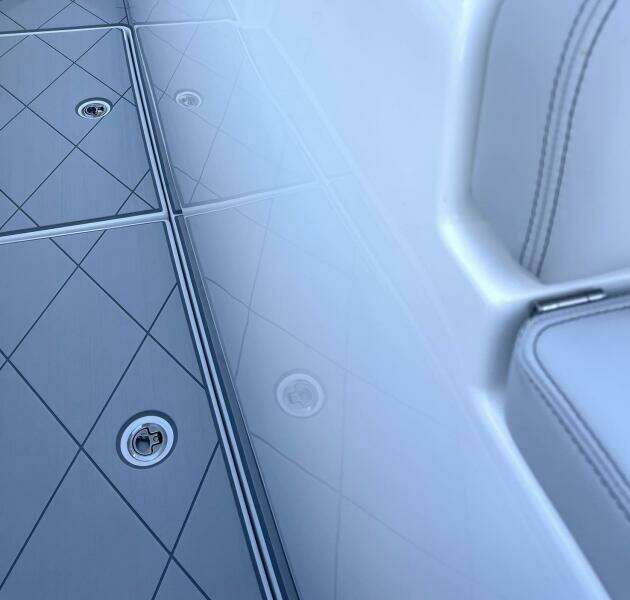 48ft HCB Yacht For Sale