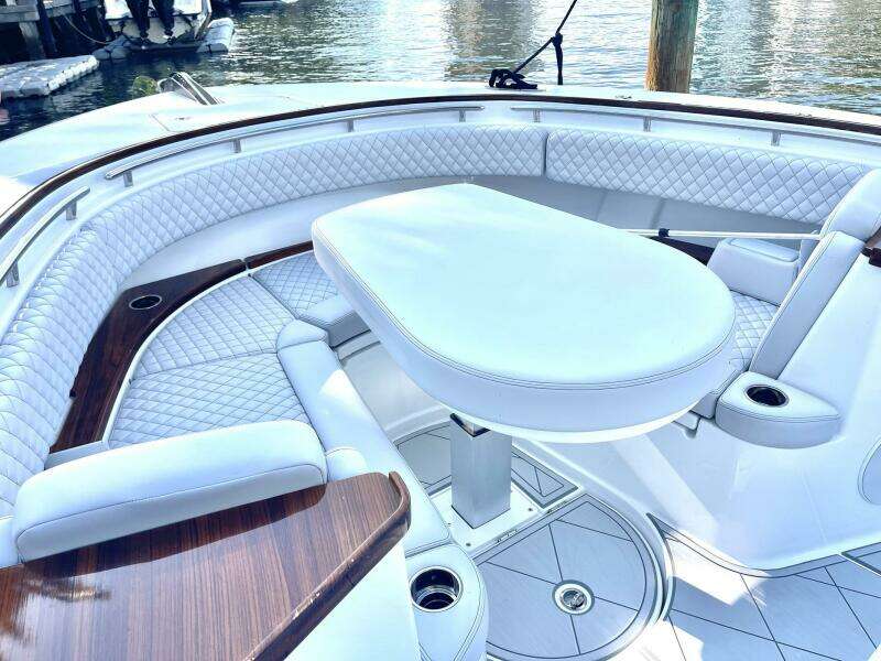 48ft HCB Yacht For Sale