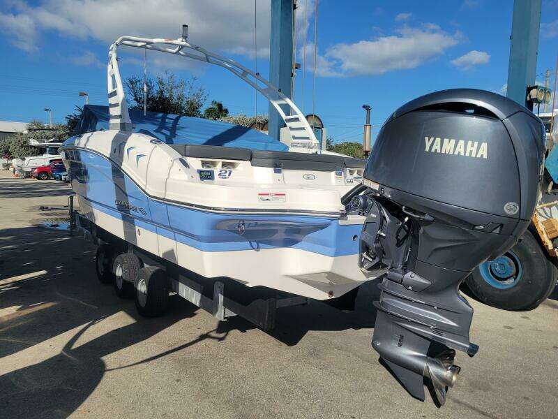 21ft Chaparral Yacht For Sale